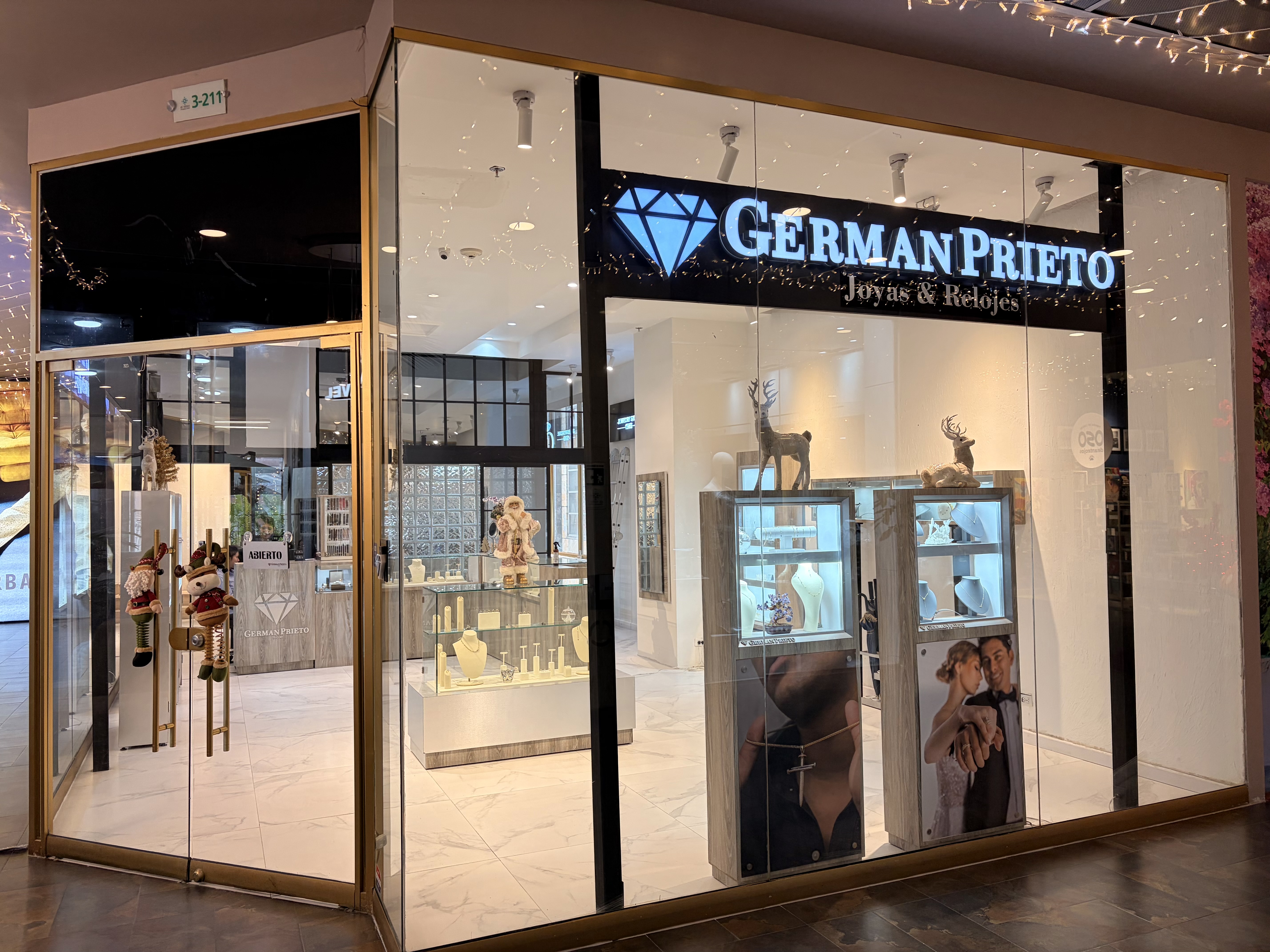 QUE COMPRAR POR 1$ EN USA 🇺🇸 DOLLAR TREE #dollartree #quecomprar #dollar  #usa #florida, image size:5712x4284